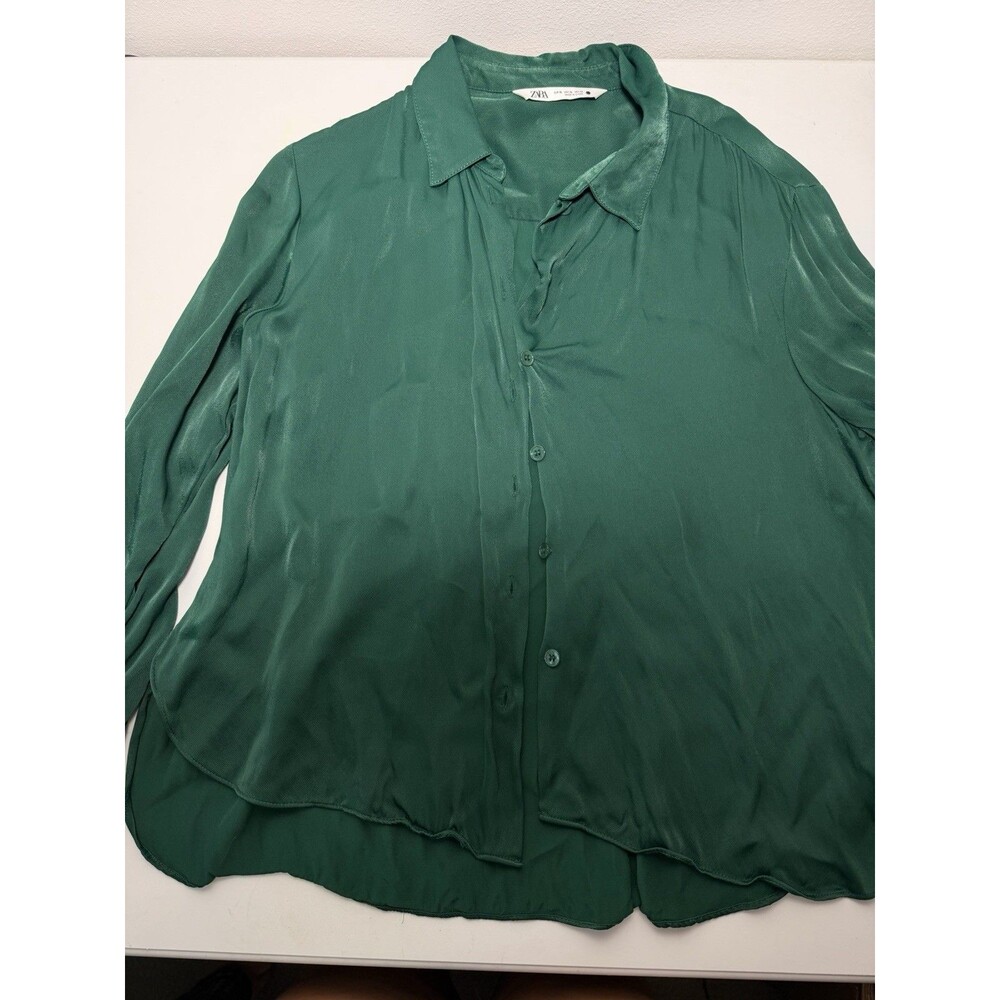 ZARA Satin Effect Button-Front Blouse Emerald Green Long Sleeve Size XL Relaxed